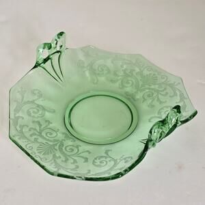 Vintage Fostoria Versailles Bon Bon Dish Green Glass Etched Bow Handle GLOWS
